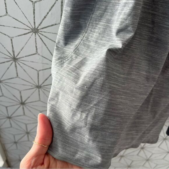 Lululemon Surge Short 6” Lined Heathered Gray - Picture 5 of 7